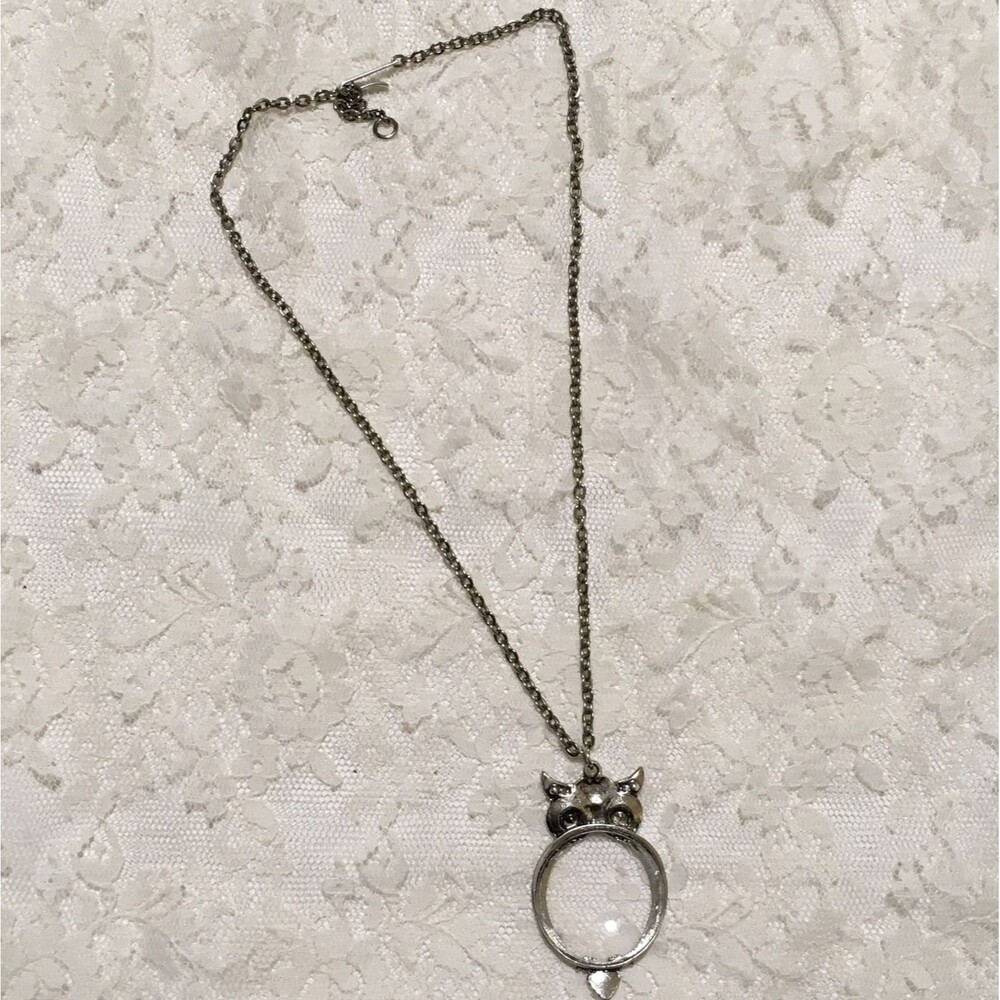 Owl Magnifying Glass Pendant Necklace Silver Tone Charm Delicate Statement - Picture 5 of 7